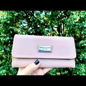 Light Pink Tommy Hilfiger Wallet